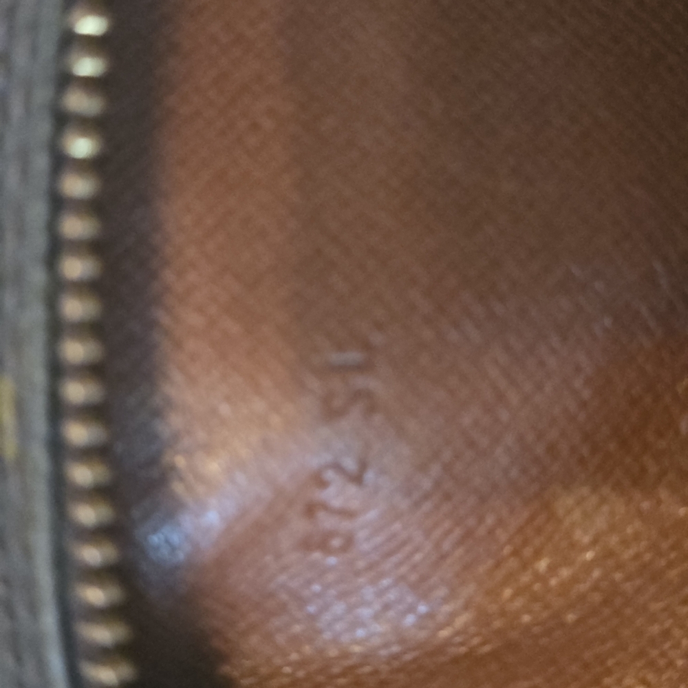 Louis Vuitton Danube bag 11x8x3 - Picture 4 of 13